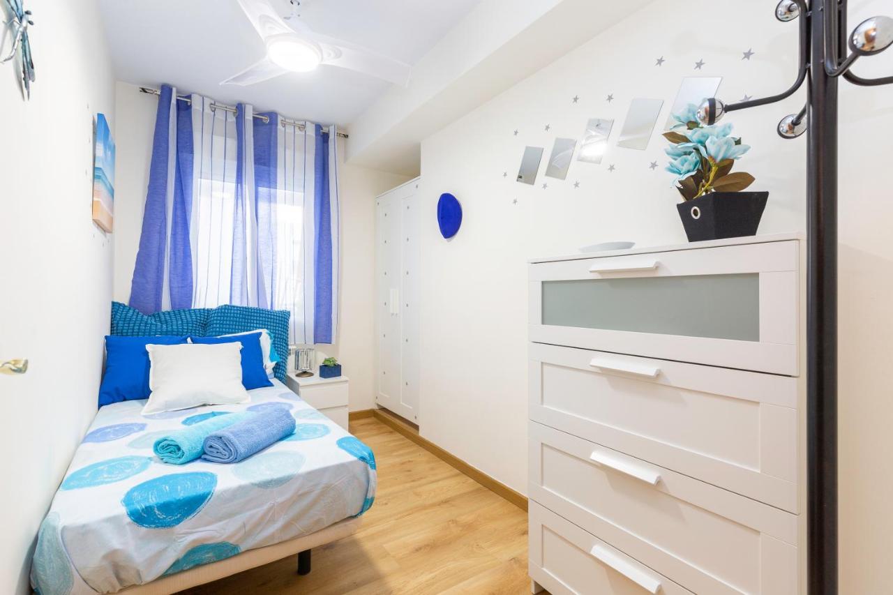 Апартаменти Apartamento Puente De Segovia Мадрид Екстер'єр фото