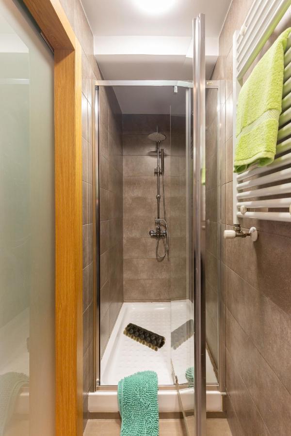 Апартаменти Apartamento Puente De Segovia Мадрид Екстер'єр фото