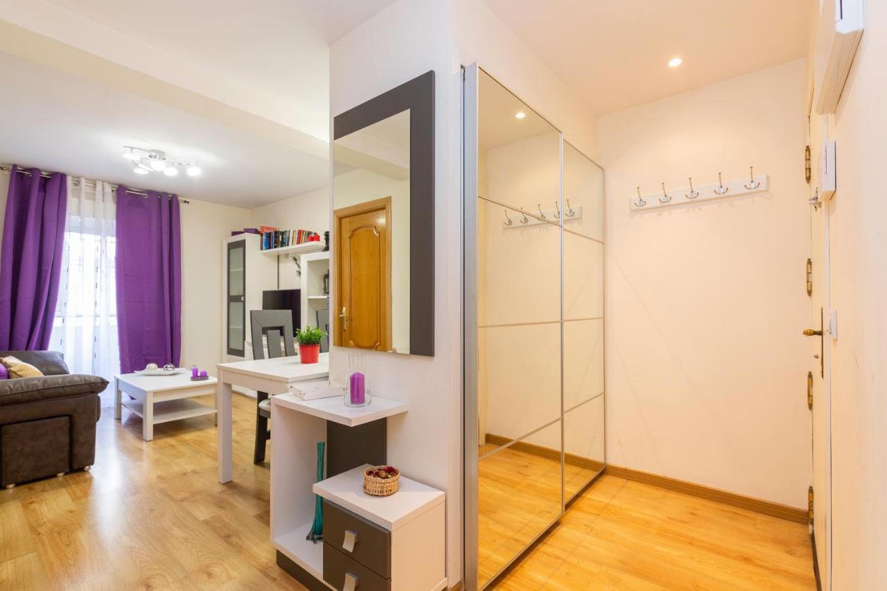 Апартаменти Apartamento Puente De Segovia Мадрид Екстер'єр фото
